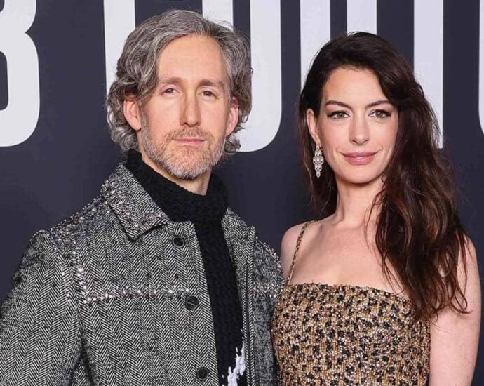 anne hathaway husband